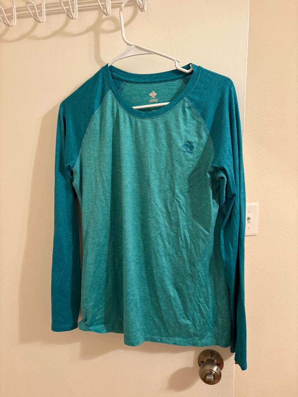 Teal/green Long Sleeve Rabbit EZ Tee, Medium